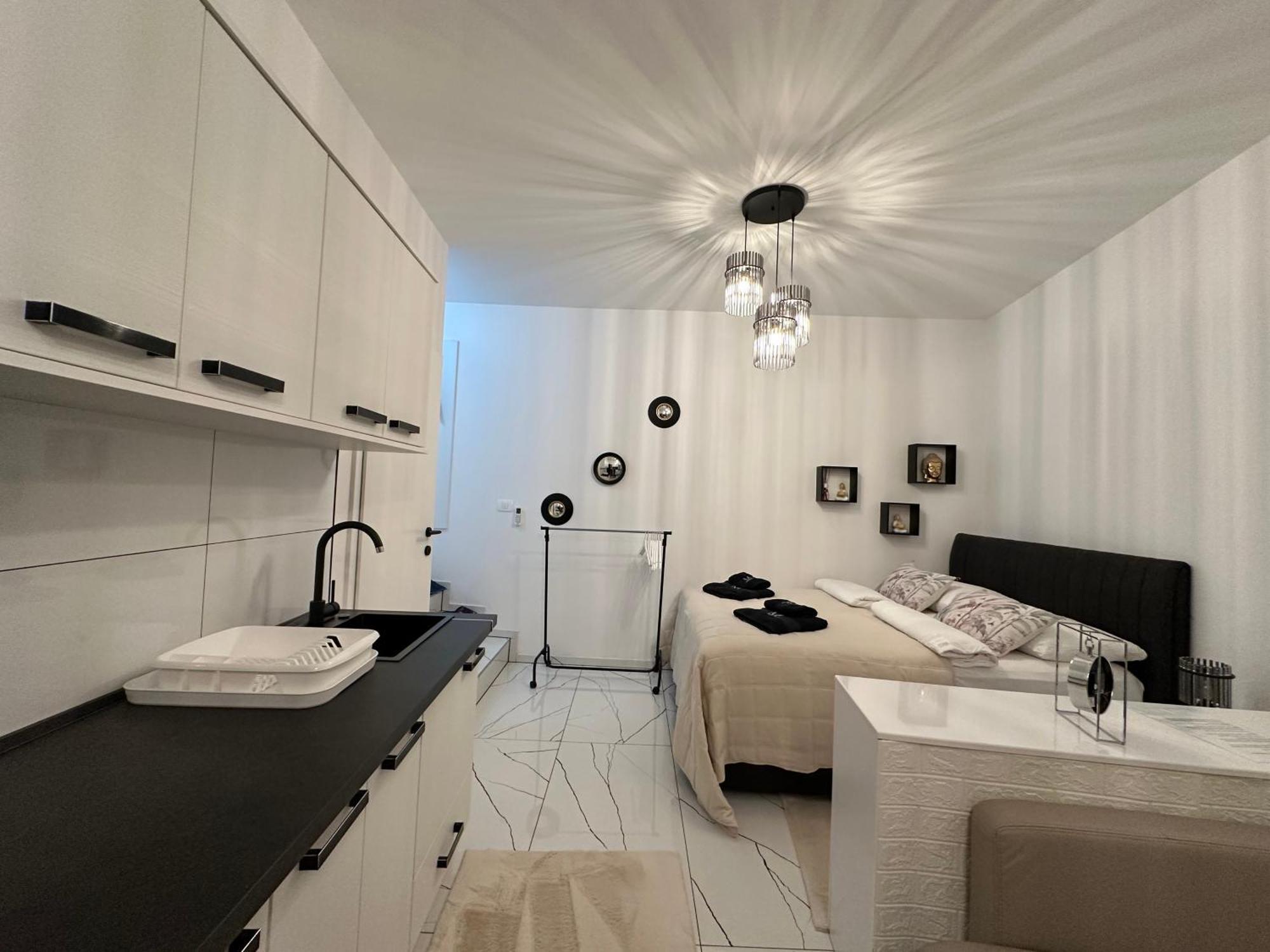 Studio Apartment Moro 2 Piran Bagian luar foto
