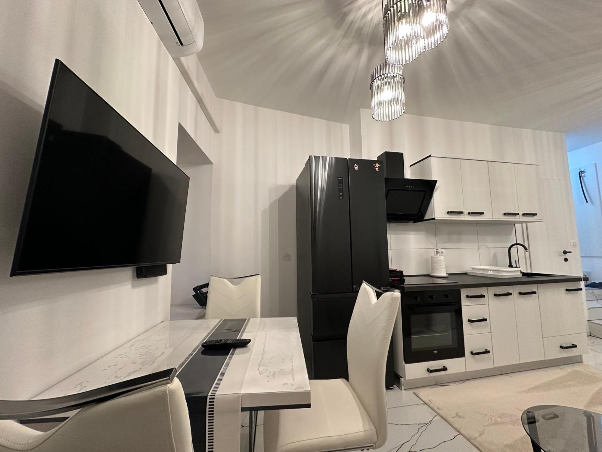Studio Apartment Moro 2 Piran Bagian luar foto